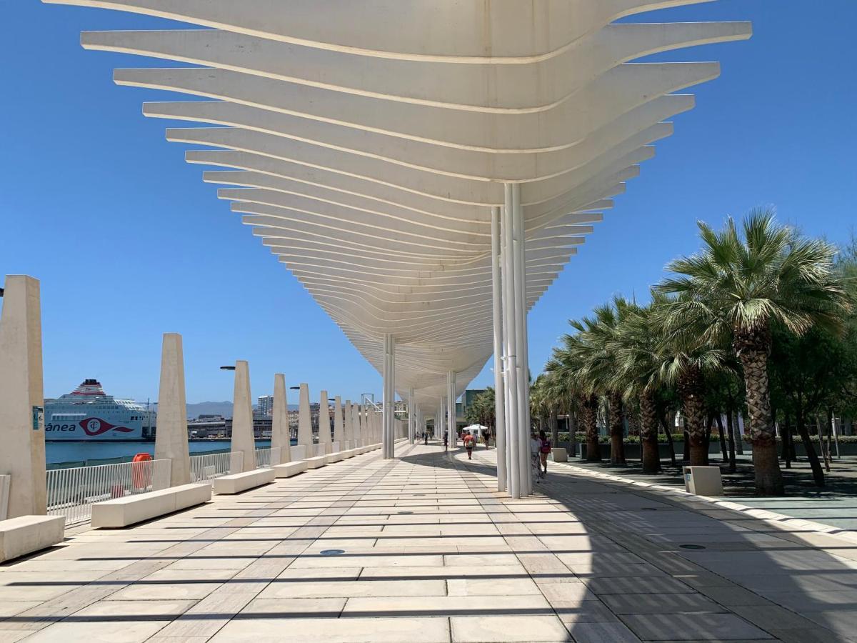 Malaga Beach And Historic Centre Malagueta Экстерьер фото